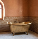 Custom Moroccan Brass Round Bathtub, Handmade Hammered Metal Soaking Tub, Luxury Artisan Bath Tub in Gold Bronze Copper