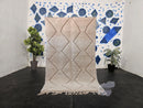 Minimalist Moroccan Beni Ourain Rug – Cream Wool Diamond Pattern Carpet for Japandi, Boho & Scandinavian Interiors | Handmade Wool Rug
