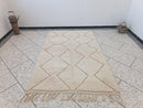 Minimalist Moroccan Beni Ourain Rug – Cream Wool Diamond Pattern Carpet for Japandi, Boho & Scandinavian Interiors | Handmade Wool Rug