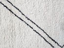 Custom White Moroccan Mrirt Runner Rug – Handwoven Wool Narrow Zigzag Hallway Carpet – Minimalist Boho Long Beni Style – high quality Wool