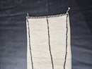 Custom Moroccan Runner Mrirt Rug - Handmade White Wool Rug with Black Lines - Minimalist Berber Hallway Rug - Beni Style Rug by 100kends